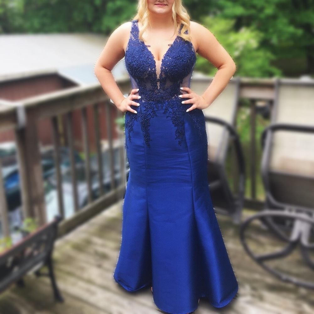 long dark blue prom dress
